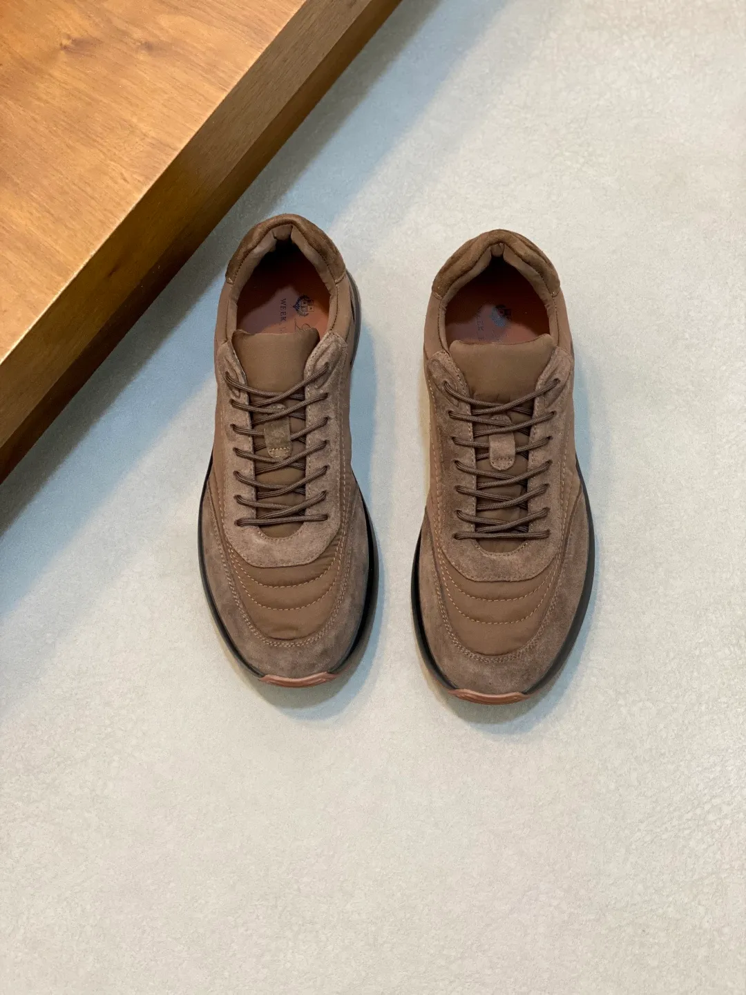 💰740 Loro Piana - Classic casual shoes, men's lace-up casual shoes and sneakers, high-quality lightweight and comfortable fabrics, suitable for outdoor leisure, the color scheme is young and energetic, and it looks great with sportswear or casual suits! Code number: 39-44 (38, 45, 46, can be customized